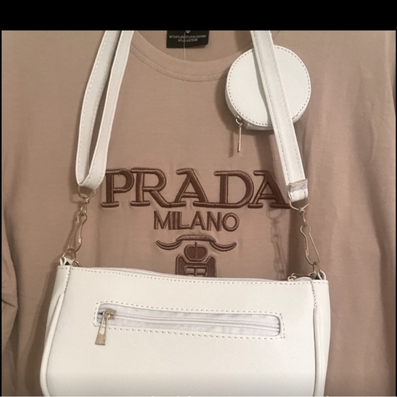 3 Piece Designer Inspired crossbody with adjustable strap. - Picture 5 of 6